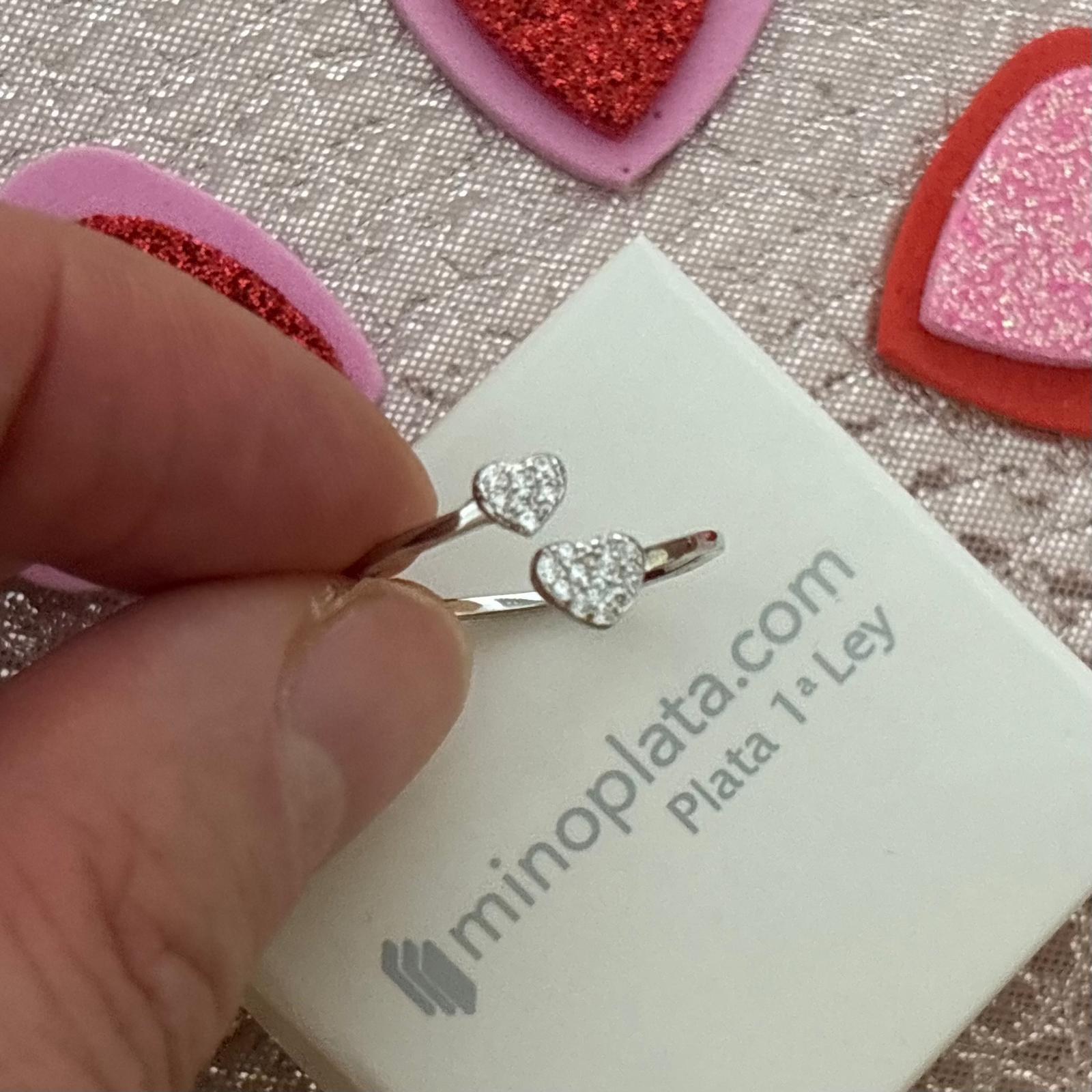 Anillo ajustable corazones de Plata de ley rodiada con Circonitas microengastadas 5